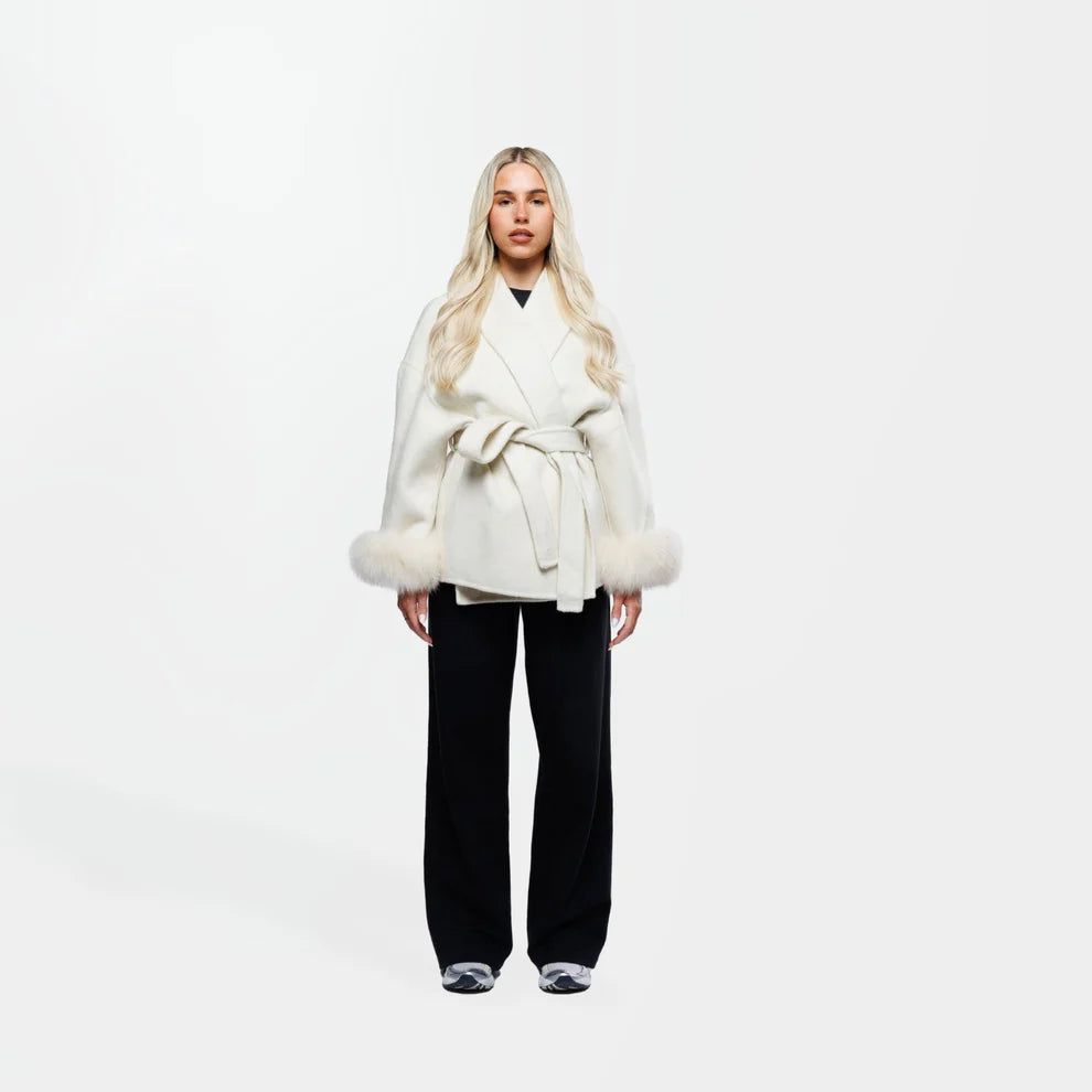 The Nomí white