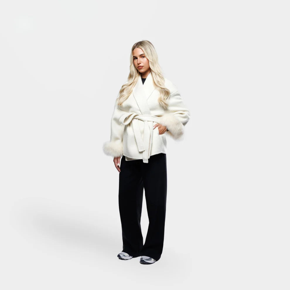 The Nomí white
